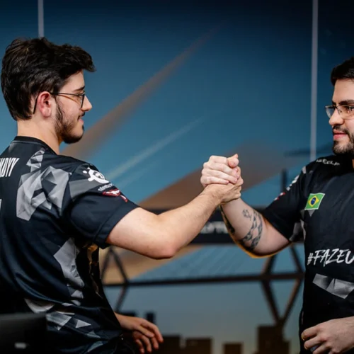 Six Invitational 2025: FURIA e Razah duelam por vaga na final